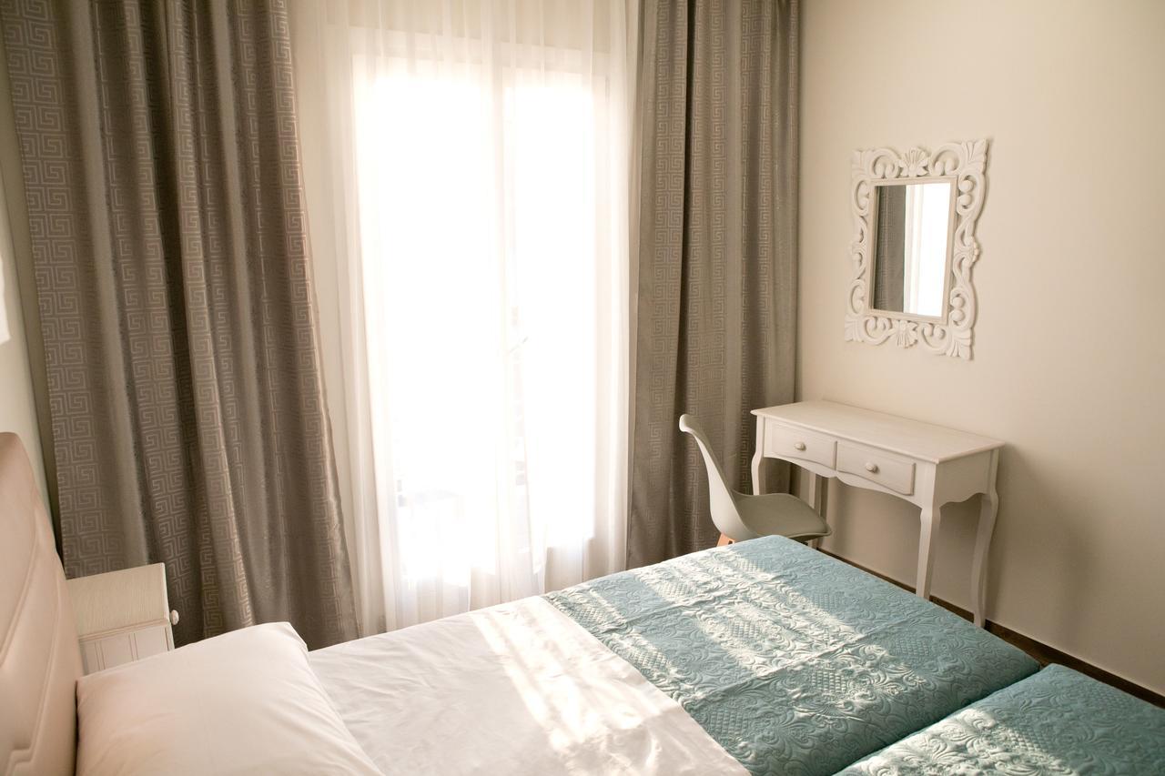 Hyperion Hotel Myrties Zewnętrze zdjęcie