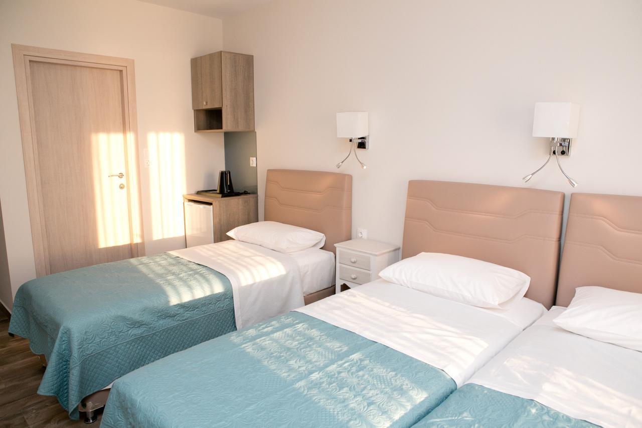 Hyperion Hotel Myrties Zewnętrze zdjęcie