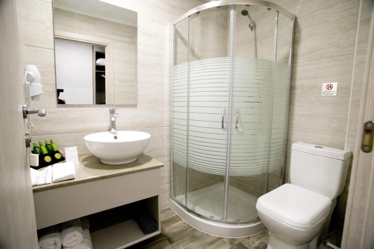 Hyperion Hotel Myrties Zewnętrze zdjęcie